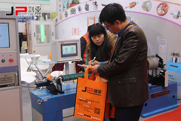 上海劍平動平衡機驚艷亮相中國制冷展現(xiàn)場